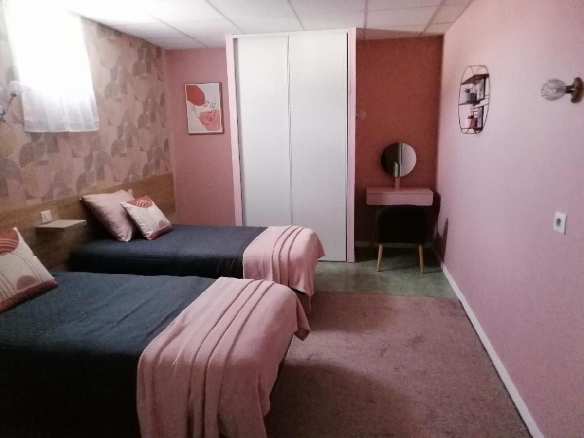 Hotel Sainte Therese ルルド エクステリア 写真