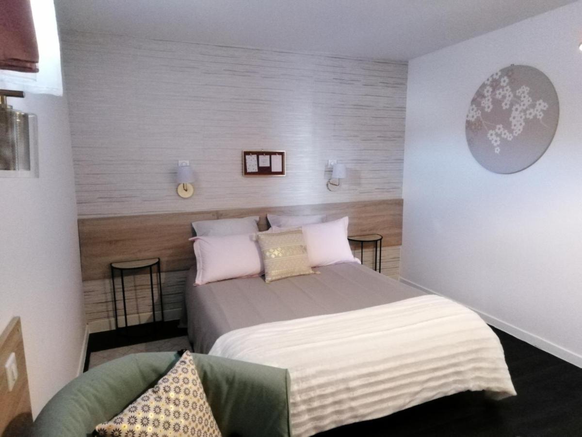Hotel Sainte Therese ルルド エクステリア 写真