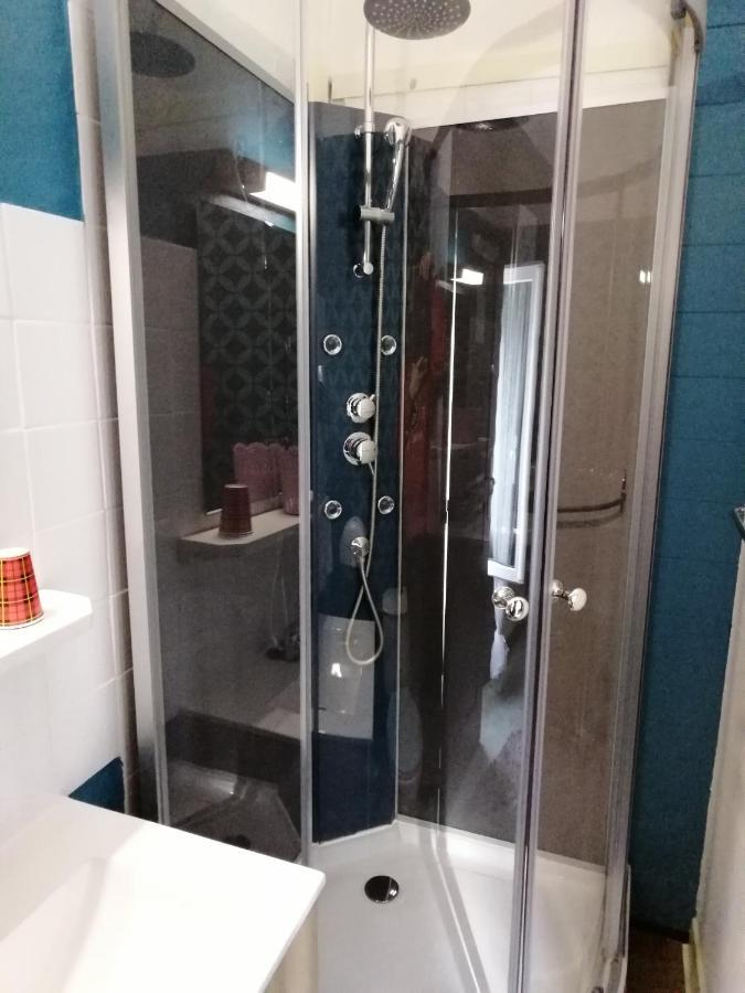 Hotel Sainte Therese ルルド エクステリア 写真