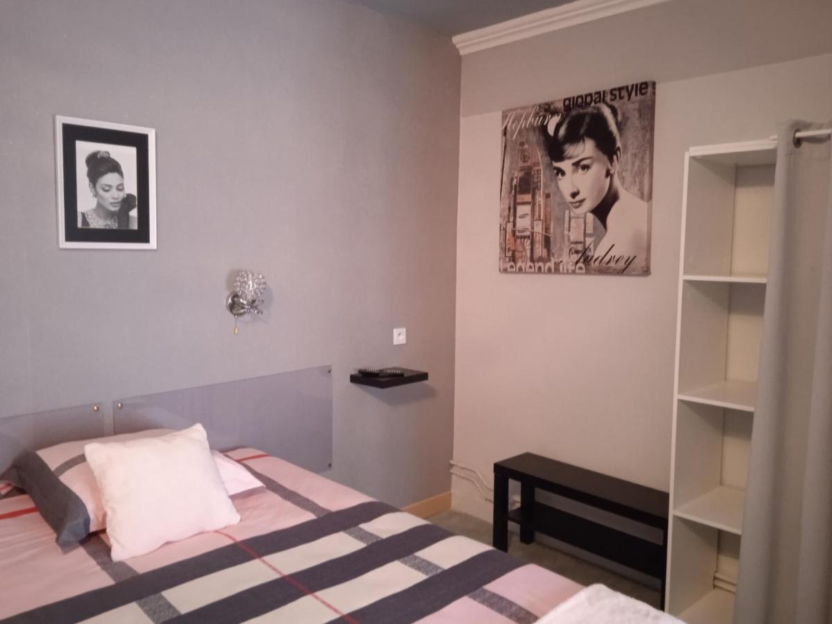 Hotel Sainte Therese ルルド エクステリア 写真